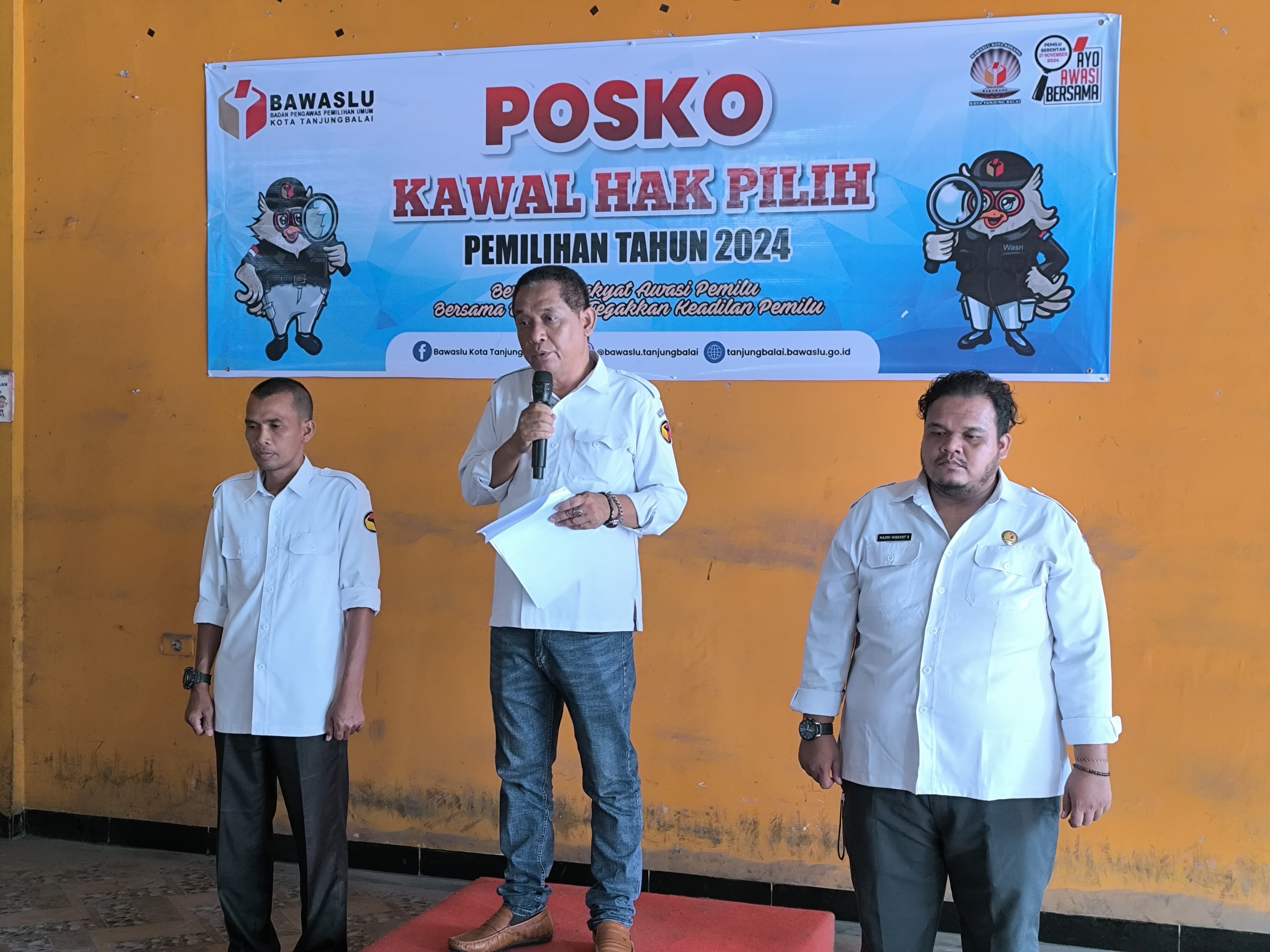 Gambar utama