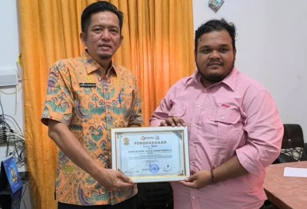 Gambar Utama