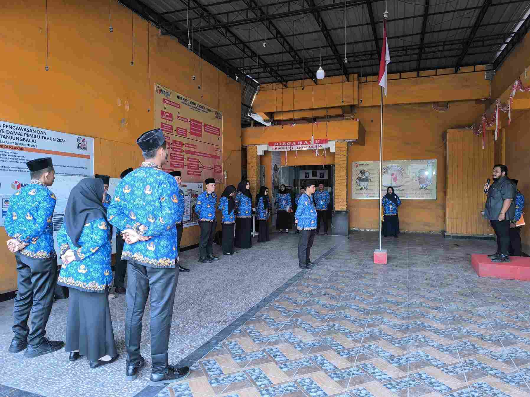 Gambar Utama