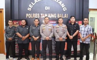 Gambar Utama