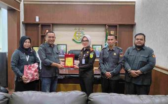 Gambar Utama